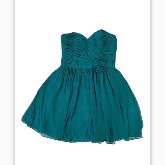 After Six Bridesmaid Dresses and Gowns | The Dessy Group size 12 - Picture 2 of 12